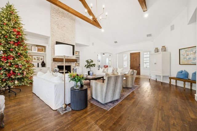 8500 Normandy Way, Argyle, TX 76226