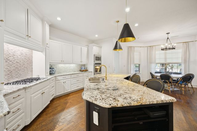 8500 Normandy Way, Argyle, TX 76226