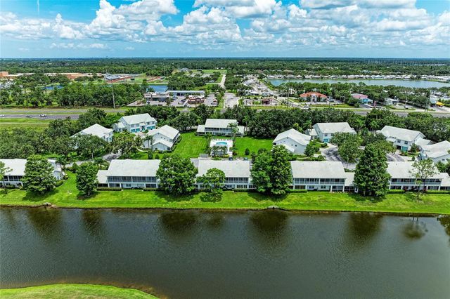 6618 PINEVIEW TERRACE 6618, Bradenton, FL 34203