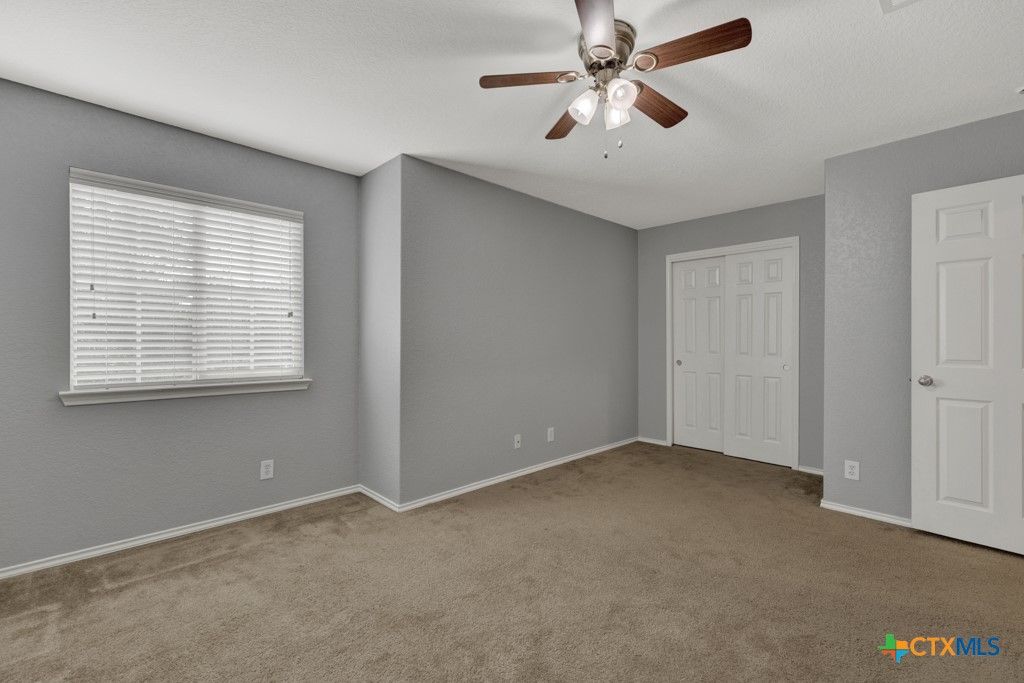 Image 19 of property listing at 716 Hollow Ridge, Schertz, TX 78108