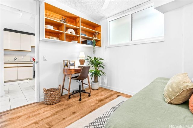 750 Kaheka Street 406, Honolulu, HI 96814