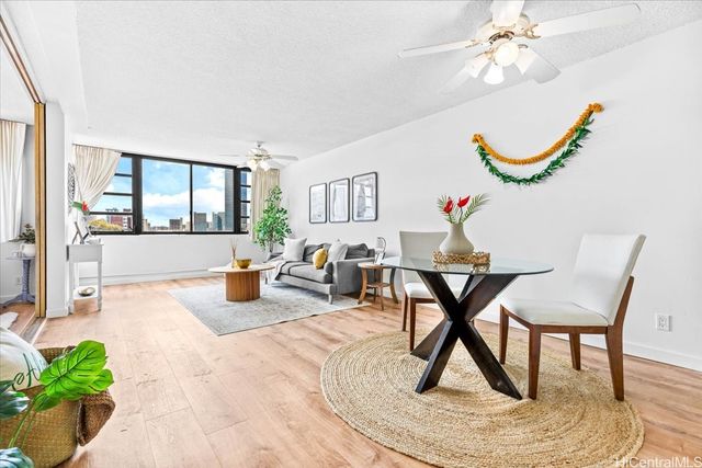 750 Kaheka Street 406, Honolulu, HI 96814