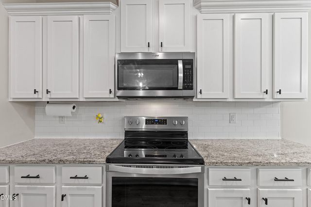50 Highclere Lane, Selma, NC 27576