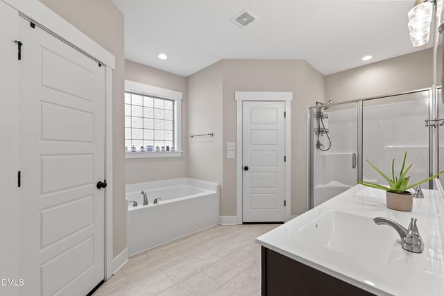 50 Highclere Lane, Selma, NC 27576