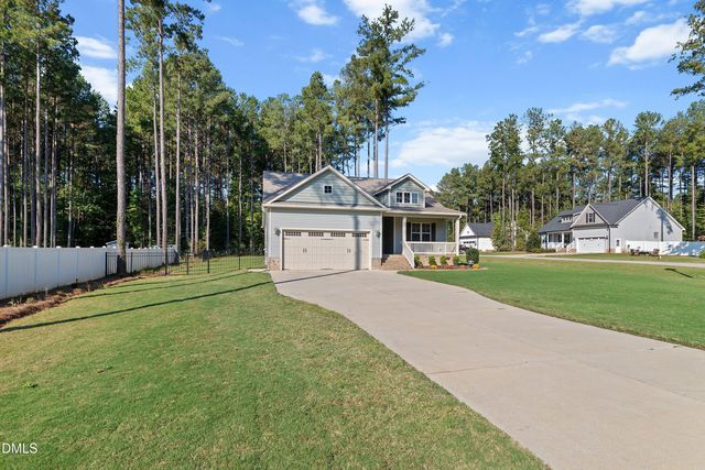 50 Highclere Lane, Selma, NC 27576