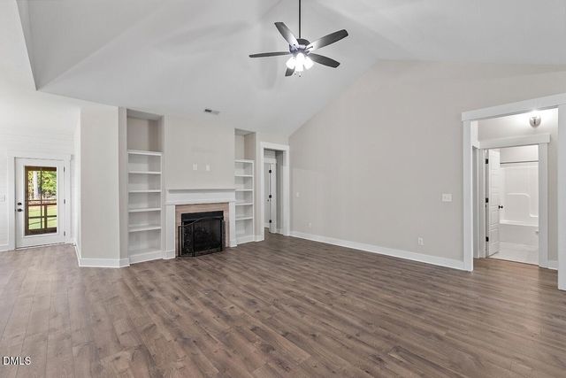 50 Highclere Lane, Selma, NC 27576