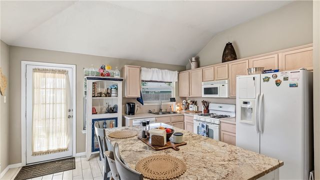 3924 Tranquil Path Drive, College Station, TX 77845
