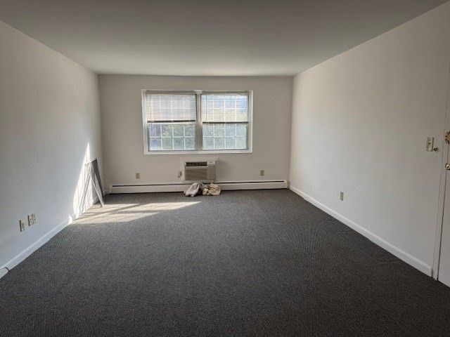 300 Main Street 5, Woburn, MA 01801