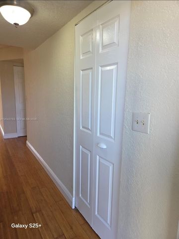 1800 SW 81st Ave 1417, North Lauderdale, FL 33068