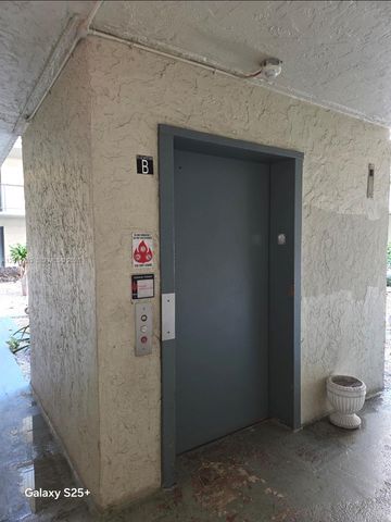 1800 SW 81st Ave 1417, North Lauderdale, FL 33068