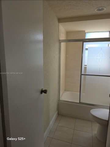 1800 SW 81st Ave 1417, North Lauderdale, FL 33068
