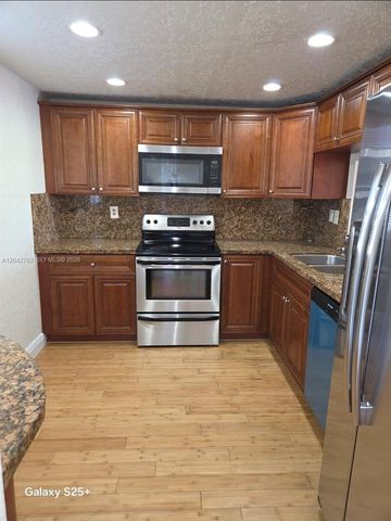 1800 SW 81st Ave 1417, North Lauderdale, FL 33068