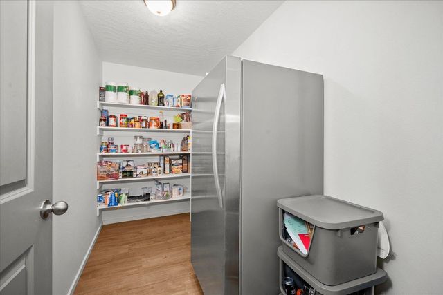 12836 W 2nd Ave, Airway Heights, WA 99001