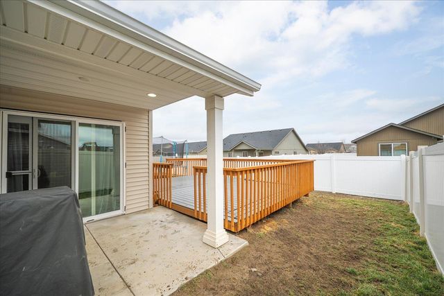 12836 W 2nd Ave, Airway Heights, WA 99001