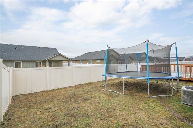 12836 W 2nd Ave, Airway Heights, WA 99001