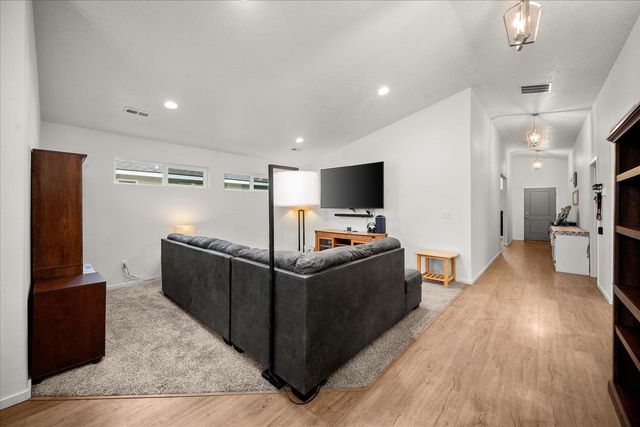 12836 W 2nd Ave, Airway Heights, WA 99001