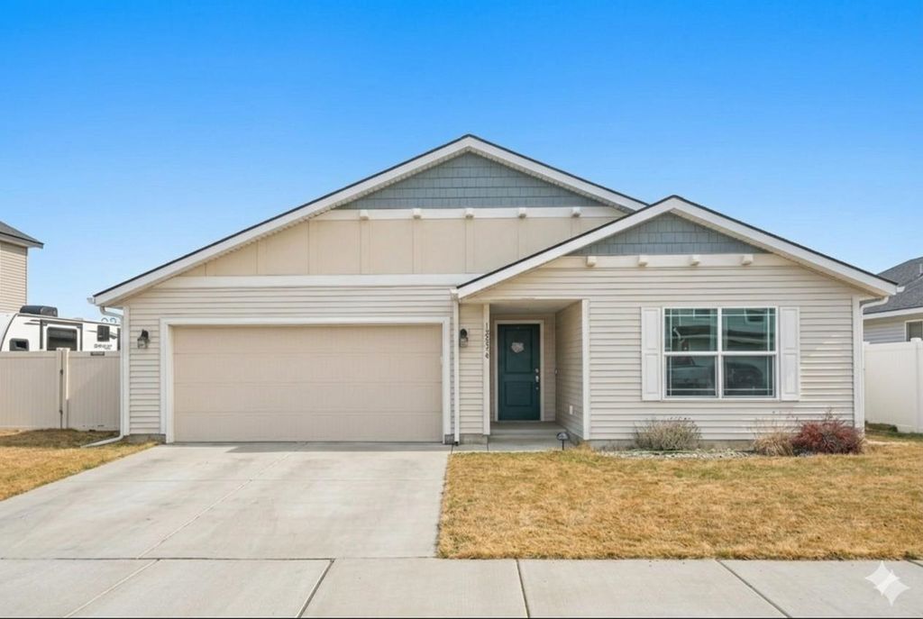 12836 W 2nd Ave, Airway Heights, WA 99001