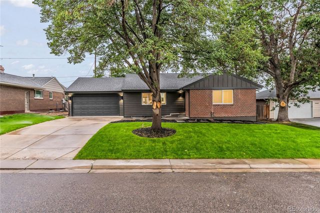 3091 S Holly Place, Denver, CO 80222