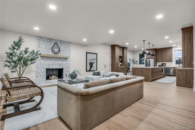 3091 S Holly Place, Denver, CO 80222