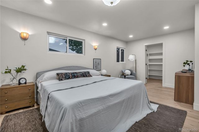 3091 S Holly Place, Denver, CO 80222