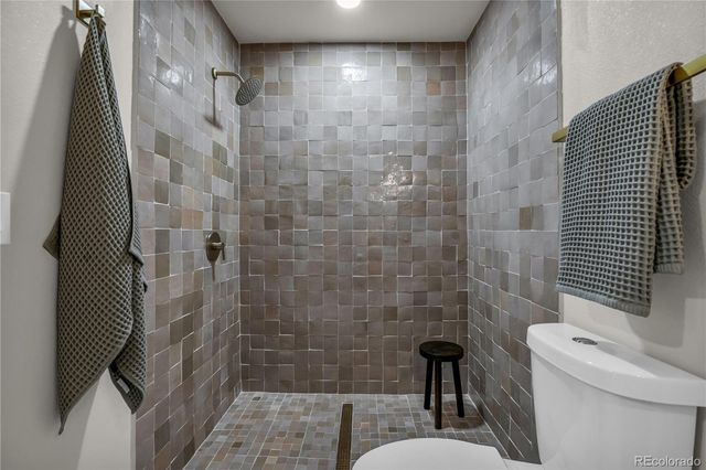 3091 S Holly Place, Denver, CO 80222