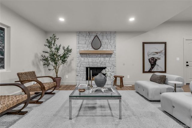 3091 S Holly Place, Denver, CO 80222