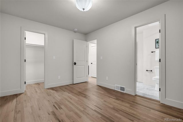 3091 S Holly Place, Denver, CO 80222