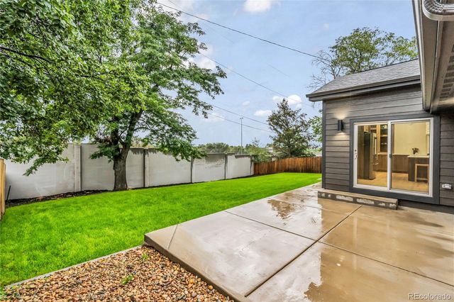 3091 S Holly Place, Denver, CO 80222
