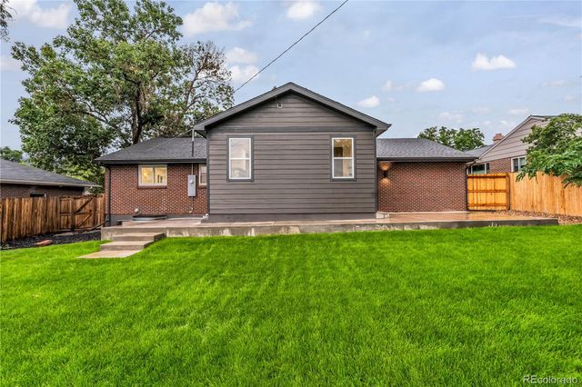 3091 S Holly Place, Denver, CO 80222