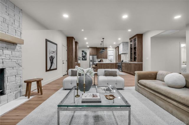 3091 S Holly Place, Denver, CO 80222