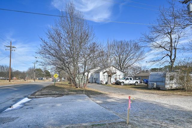 701 Ninth st, Mena, AR 71953