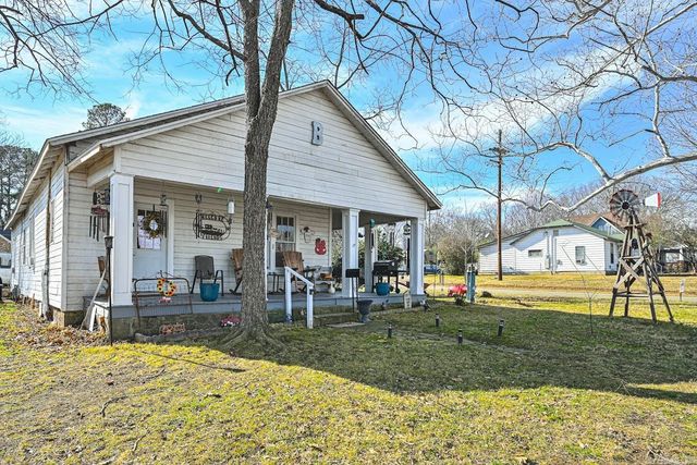 701 Ninth st, Mena, AR 71953