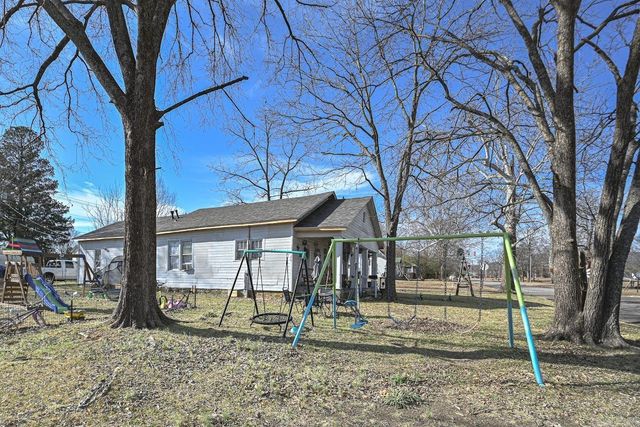 701 Ninth st, Mena, AR 71953