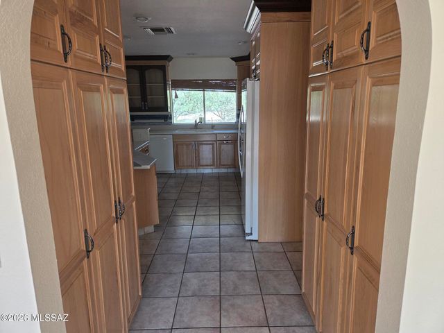 3401 N Bacobi Avenue, Tucson, AZ 85750