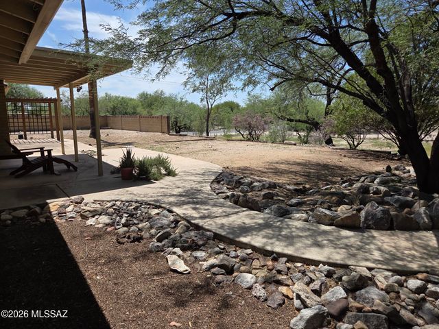 3401 N Bacobi Avenue, Tucson, AZ 85750