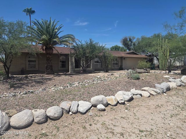 3401 N Bacobi Avenue, Tucson, AZ 85750