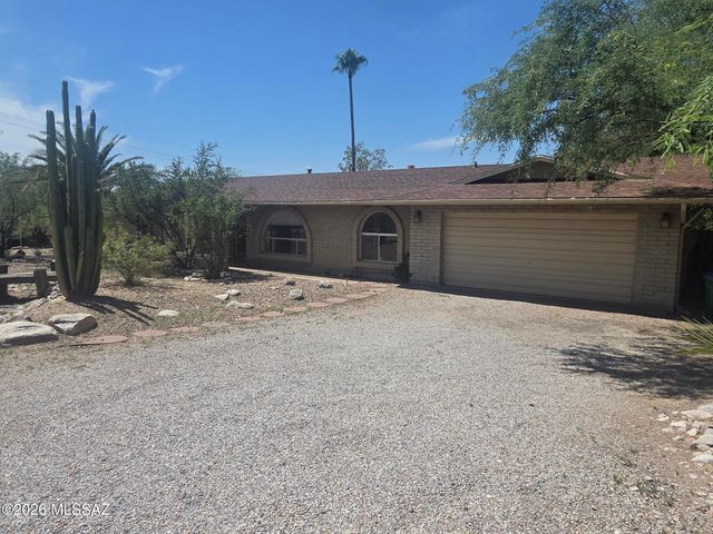 3401 N Bacobi Avenue, Tucson, AZ 85750