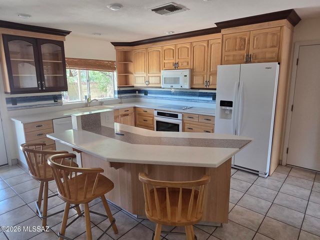 3401 N Bacobi Avenue, Tucson, AZ 85750