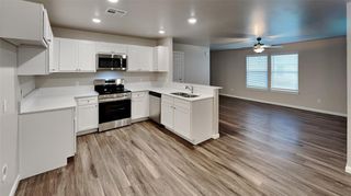 206 Gray Street, Yukon, OK 73099