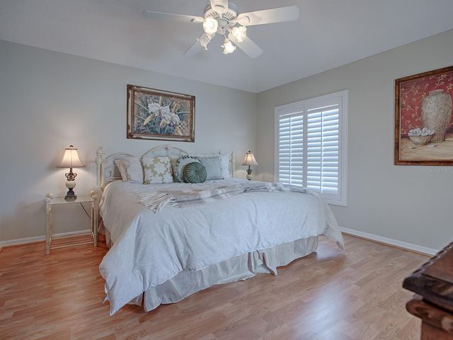 1129 SANTA CRUZ DRIVE, The Villages, FL 32162