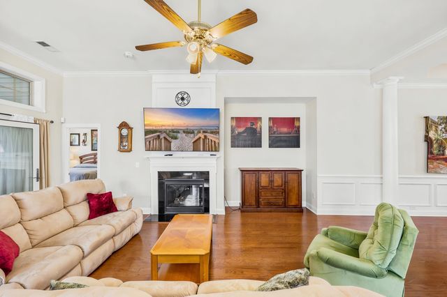 1405 Surfwatch Dr., North Myrtle Beach, SC 29582