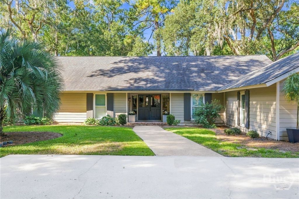 Image 1 of property listing at 3 Ward Lane, Savannah, GA 31411