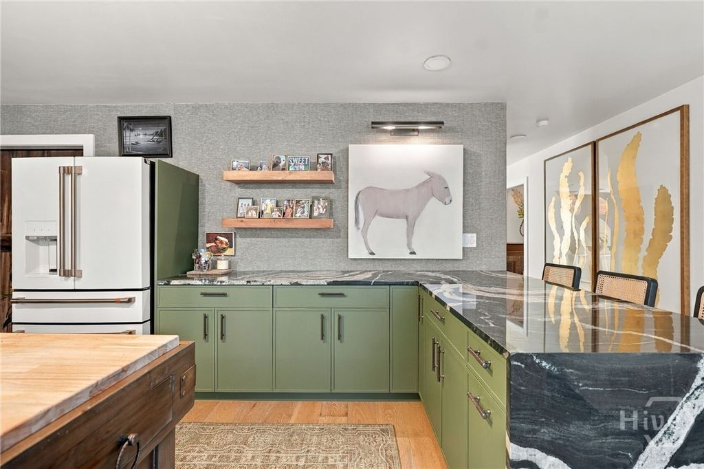 Image 16 of property listing at 3 Ward Lane, Savannah, GA 31411