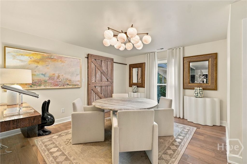 Image 3 of property listing at 3 Ward Lane, Savannah, GA 31411