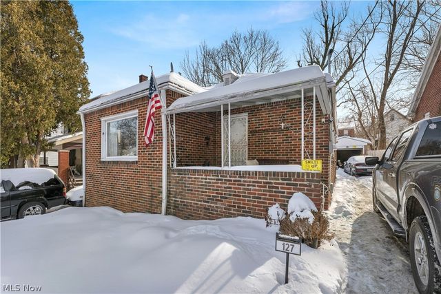 127 Roslyn Drive, Youngstown, OH 44505