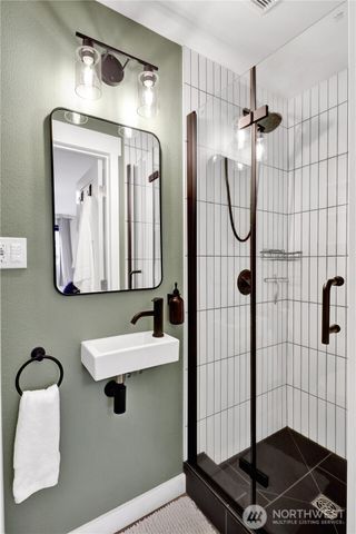 3855 Fraser Street, Bellingham, WA 98229