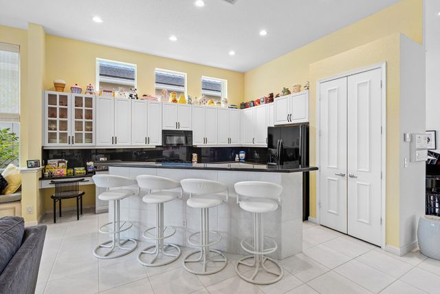155 Esperanza Way, Palm Beach Gardens, FL 33418