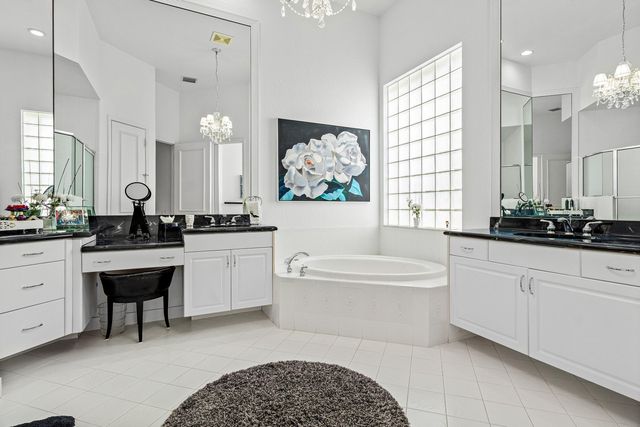 155 Esperanza Way, Palm Beach Gardens, FL 33418