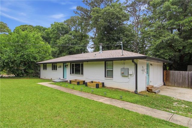 1614 Carolyn Drive, Stone Mountain, GA 30087