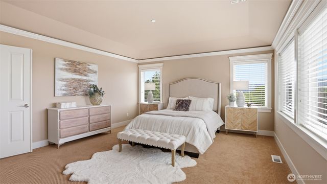 11935 SE 76th Street, Newcastle, WA 98056